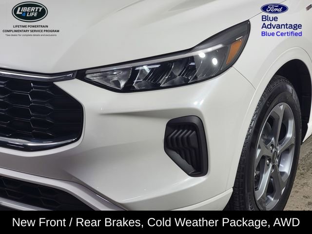 Certified 2024 Ford Escape ST-Line w/ Tech Pack #1 AWD/4WD image 9