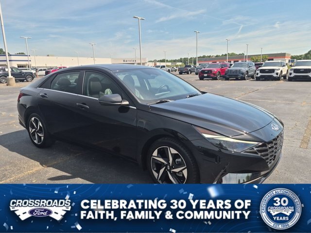Used 2023 Hyundai Elantra Limited FWD image 1