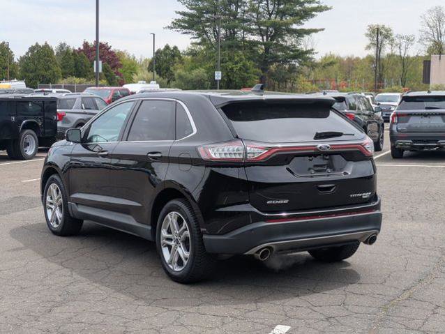 Certified 2018 Ford Edge Titanium w/ Technology Package AWD/4WD image 5
