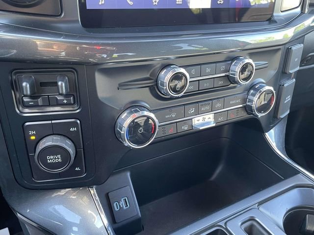 Certified 2022 Ford F150 XLT w/ Equipment Group 302A High image 29