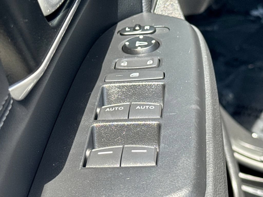 Used 2022 Honda CR-V EX-L image 24