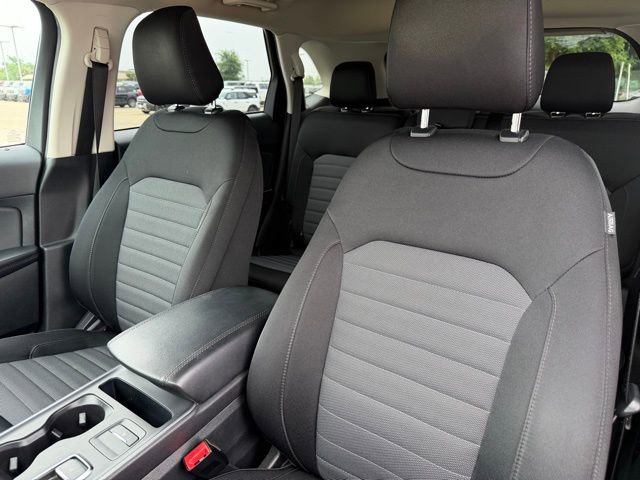 Certified 2023 Ford Edge SE w/ Black Appearance Package AWD/4WD image 10