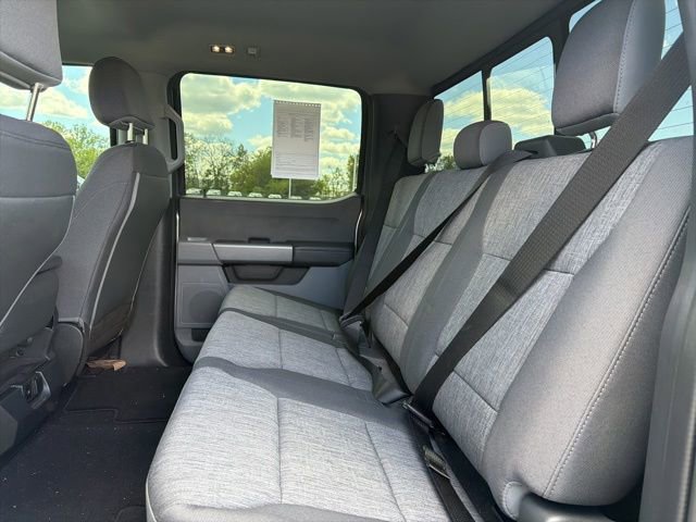 Certified 2023 Ford F250 XL w/ STX Appearance Package AWD/4WD image 16
