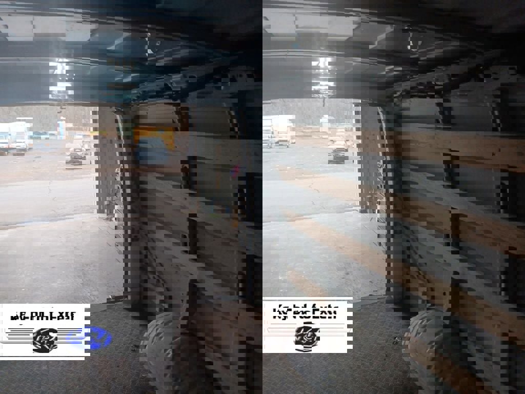 Used 2021 Chevrolet Express 2500 w/ Driver Convenience Package image 12