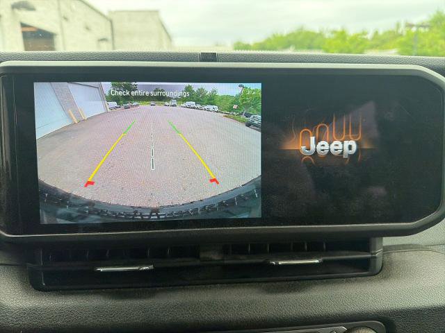 Used 2024 Jeep Wrangler Sport AWD/4WD image 19
