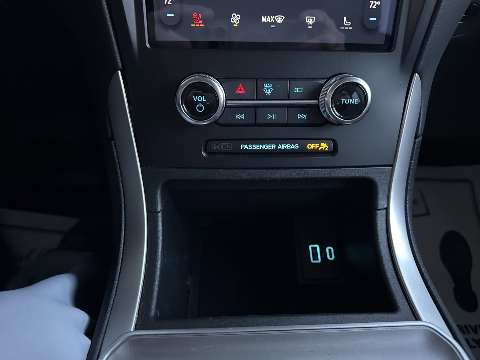 Certified 2024 Ford Edge SEL w/ Convenience Package image 31