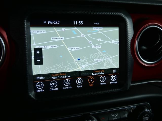 Used 2023 Jeep Wrangler Unlimited Rubicon w/ Cold Weather Group AWD/4WD image 30