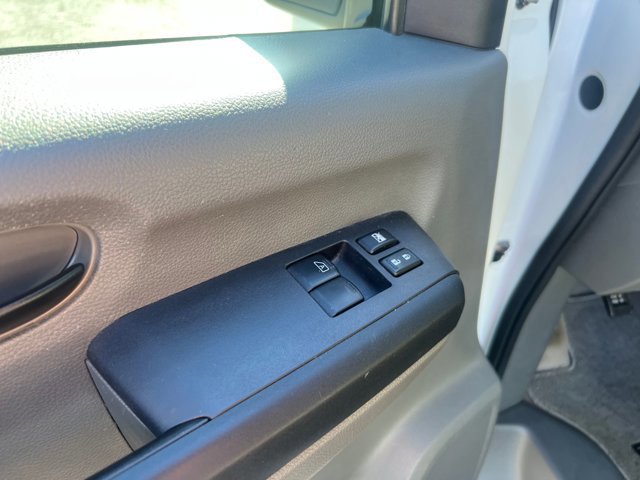 Used 2020 Nissan NV 3500 SL image 14