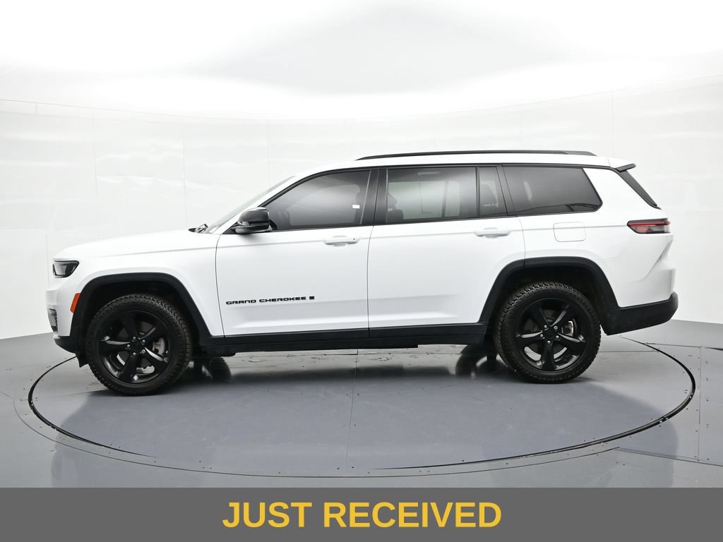Used 2023 Jeep Grand Cherokee L Laredo AWD/4WD image 9