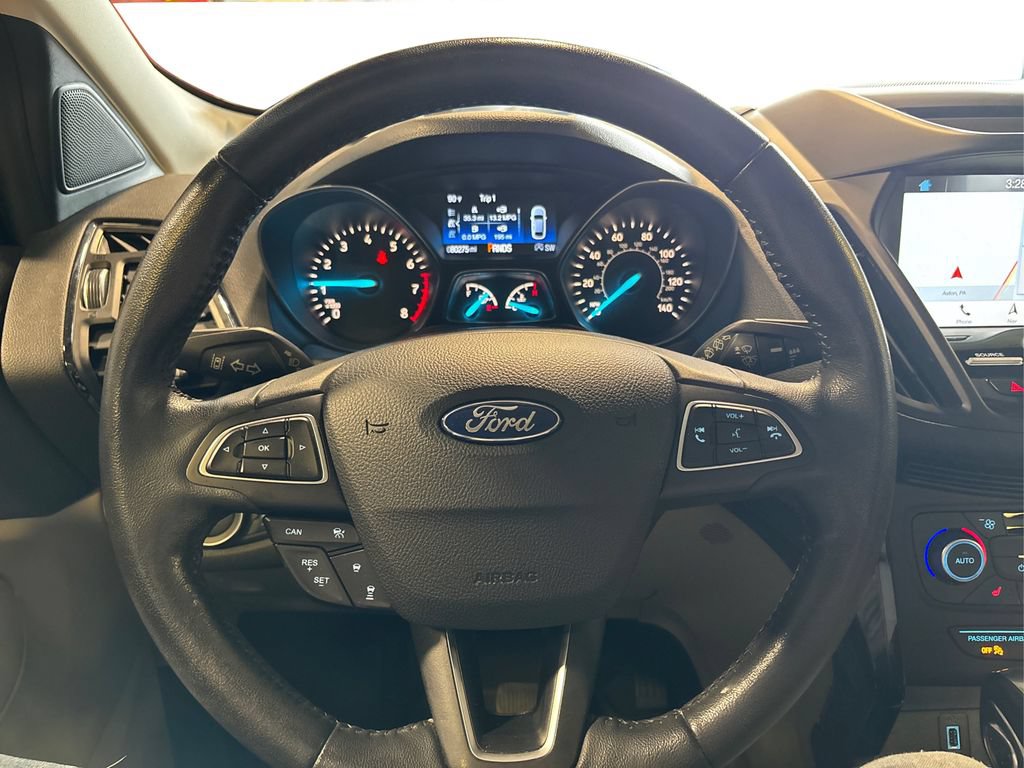 Certified 2018 Ford Escape Titanium w/ Ford Safe & Smart Package AWD/4WD image 28