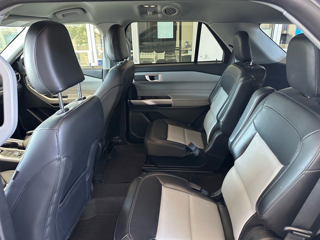 Certified 2024 Ford Explorer XLT w/ Equipment Group 202A image 22