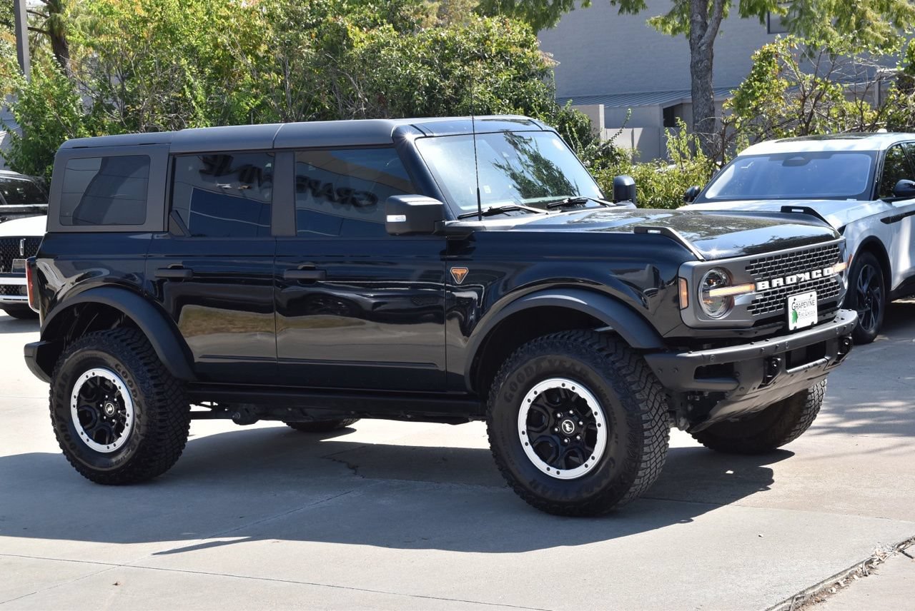 Certified 2024 Ford Bronco Badlands AWD/4WD image 5