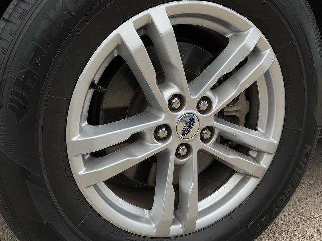 Certified 2022 Ford Explorer XLT w/ Equipment Group 202A image 11