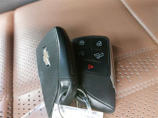 Used 2024 Chevrolet Silverado 3500 High Country w/ Technology Package image 34