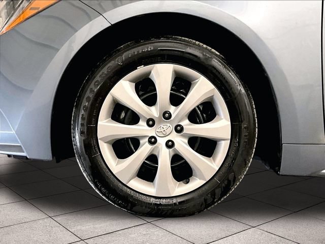 Used 2024 Toyota Corolla LE FWD image 8