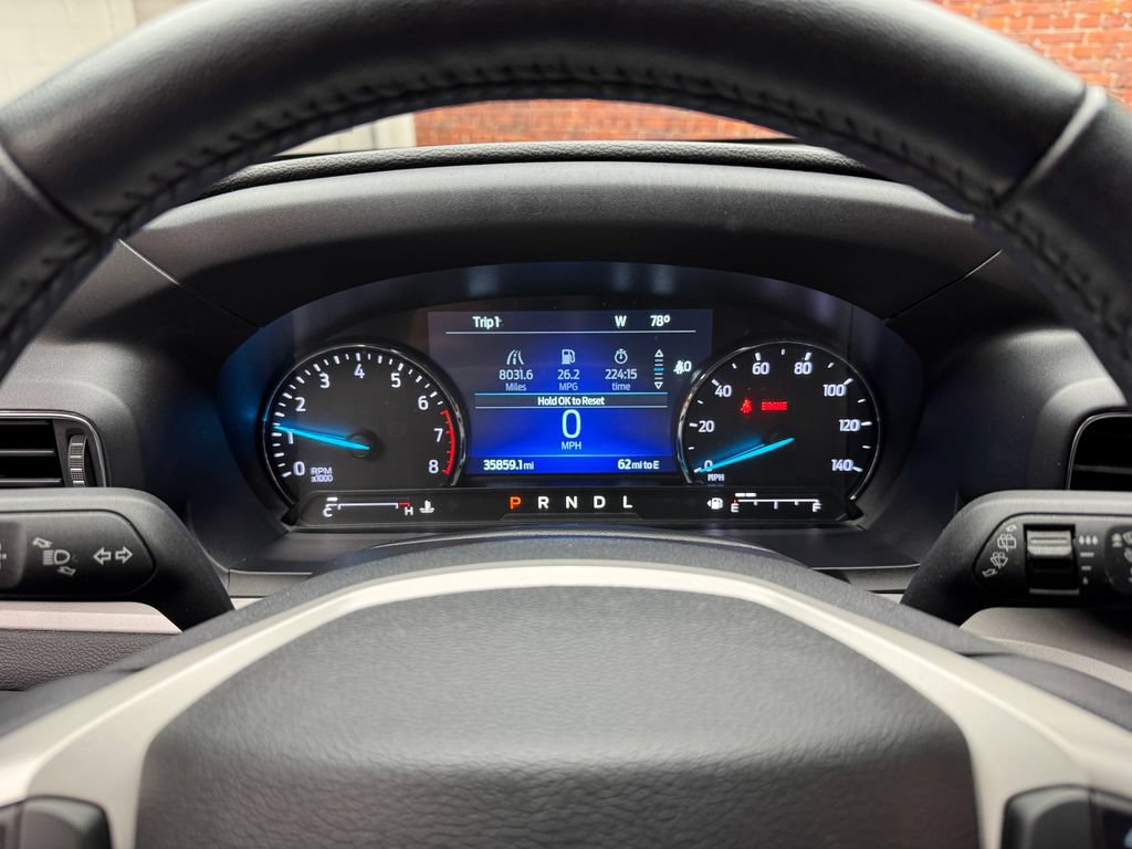 Certified 2023 Ford Explorer XLT w/ Equipment Group 202A AWD/4WD image 16