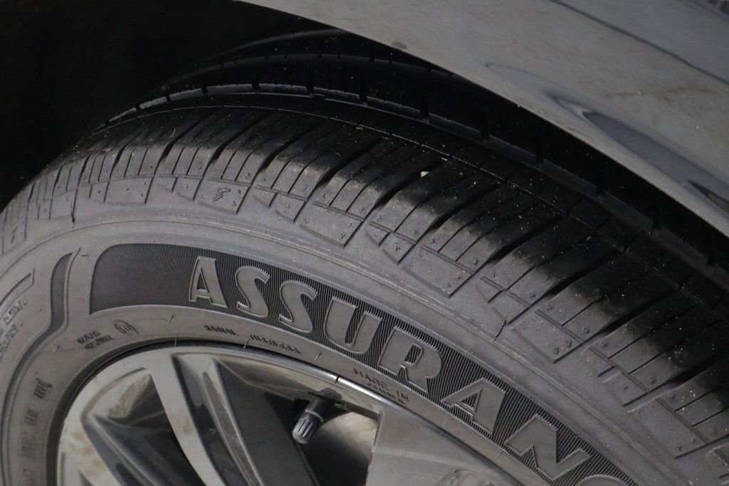 Used 2025 Buick Envista Sport Touring image 15