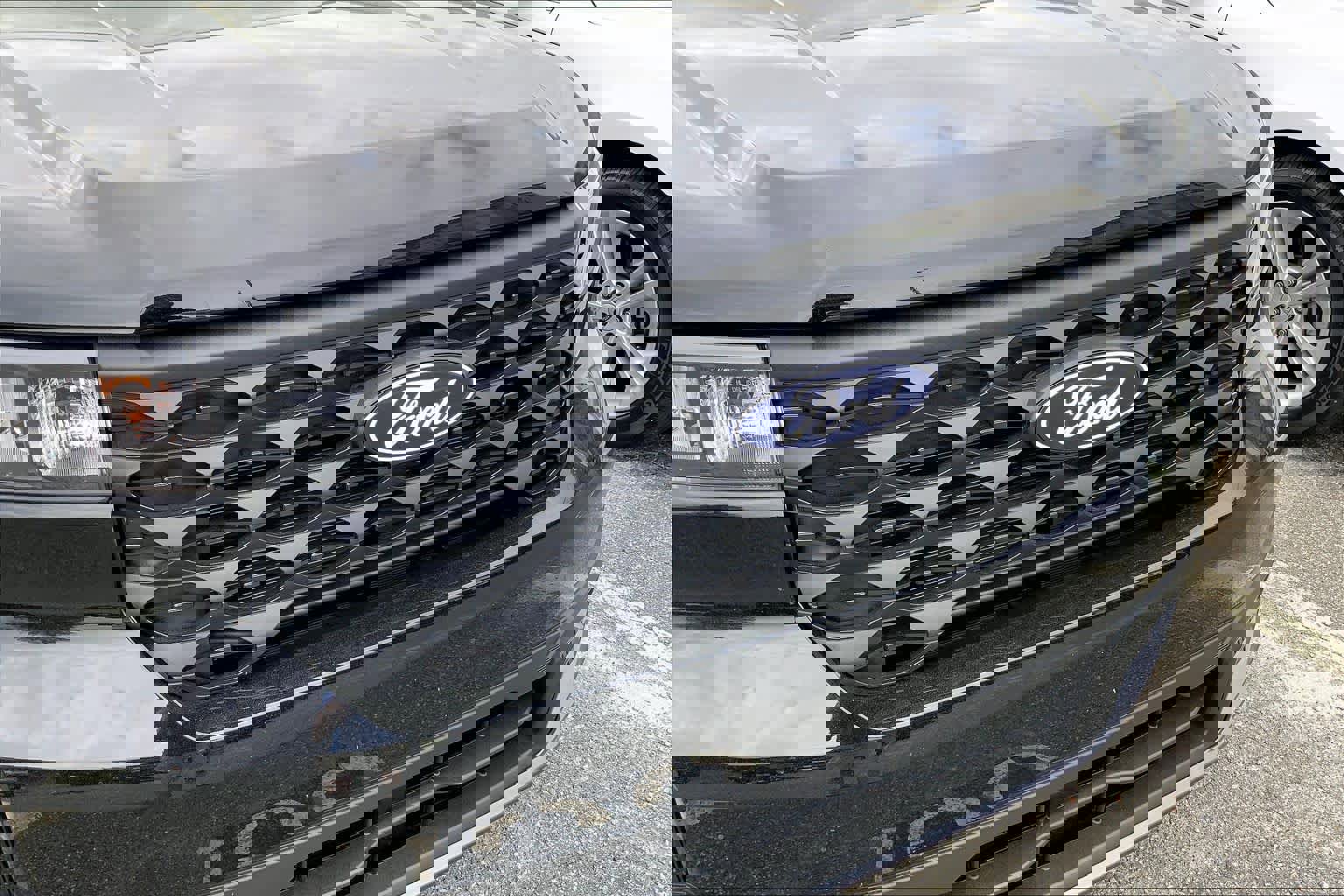 Certified 2025 Ford Maverick XLT image 29