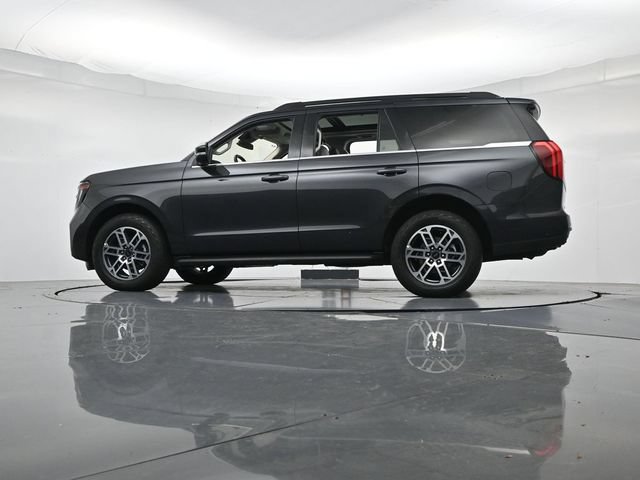 Certified 2025 Ford Expedition Active AWD/4WD image 47