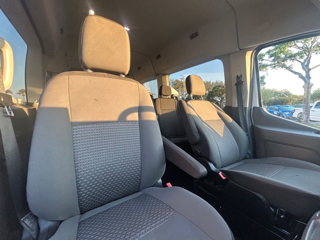 Certified 2024 Ford Transit 350 XLT RWD image 28
