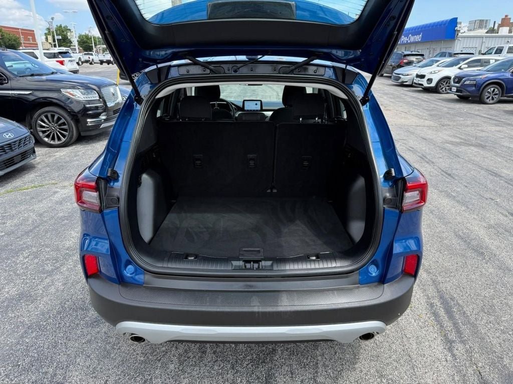 Certified 2023 Ford Escape FWD image 7