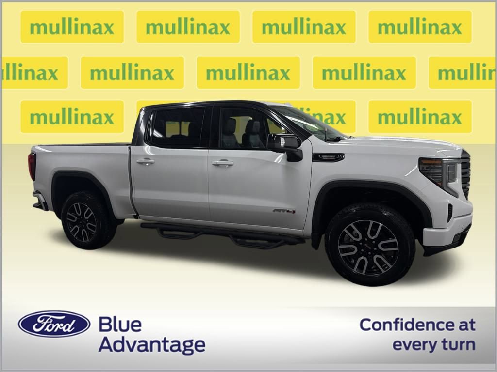 Used 2023 GMC Sierra 1500 AT4 w/ AT4 Premium Package image 6
