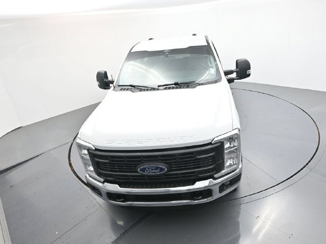 Certified 2026 Ford F250 XL w/ XL Chrome Package RWD image 36