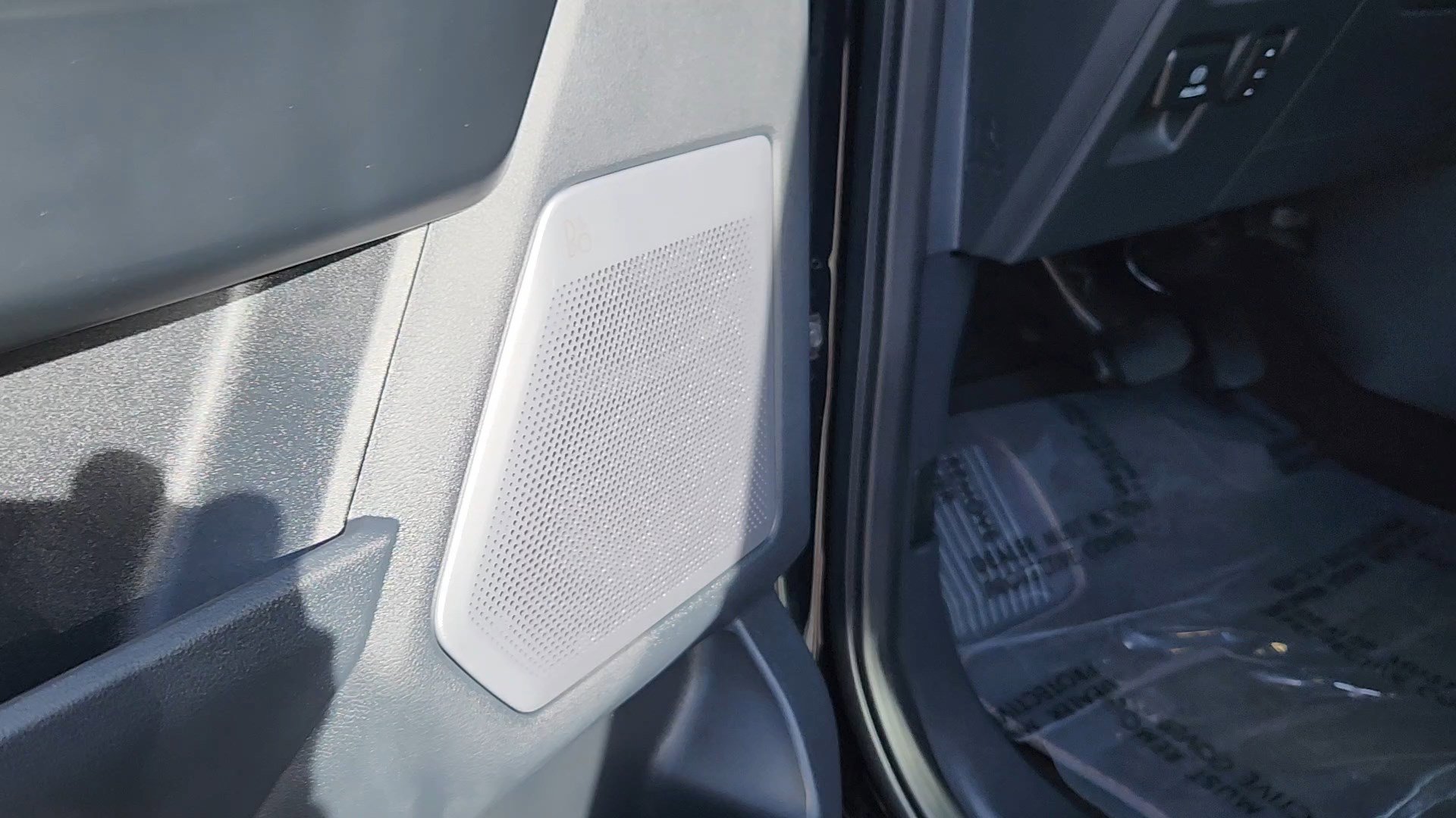 Certified 2022 Ford F150 Platinum w/ Equipment Group 701A High image 21