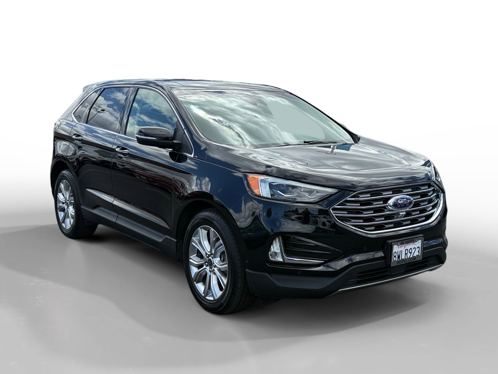 Certified 2020 Ford Edge Titanium w/ Equipment Group 301A FWD image 7