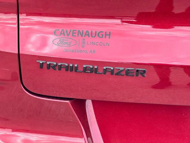 Used 2025 Chevrolet TrailBlazer RS w/ Convenience Package FWD image 7