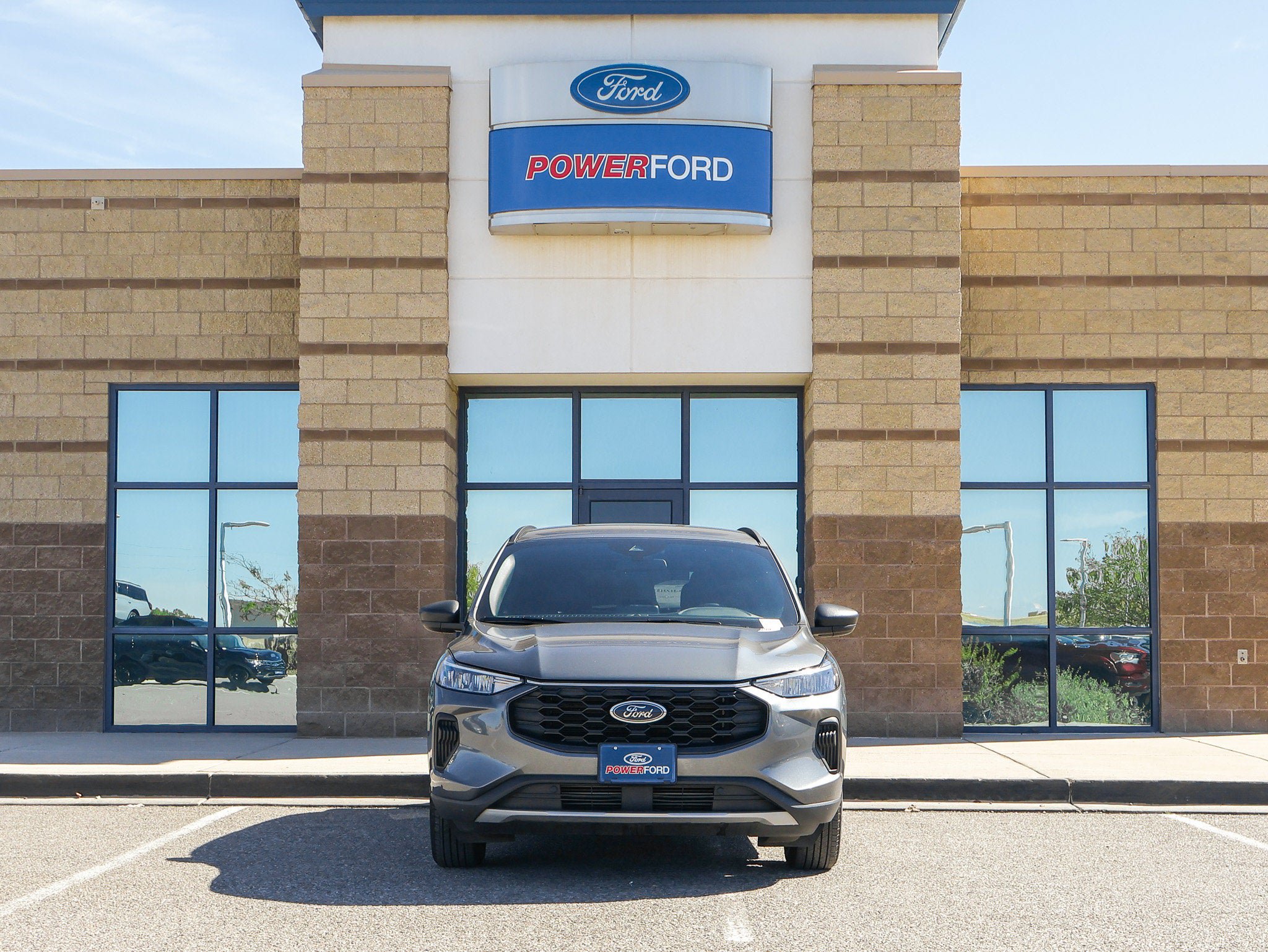 Certified 2025 Ford Escape ST-Line FWD image 3