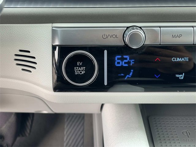 Used 2023 Hyundai Ioniq 6 SEL image 17