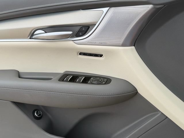 Used 2024 Cadillac XT5 Premium Luxury FWD image 26