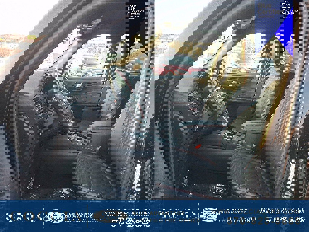 Certified 2024 Ford Escape ST-Line w/ Tech Pack #1 image 12