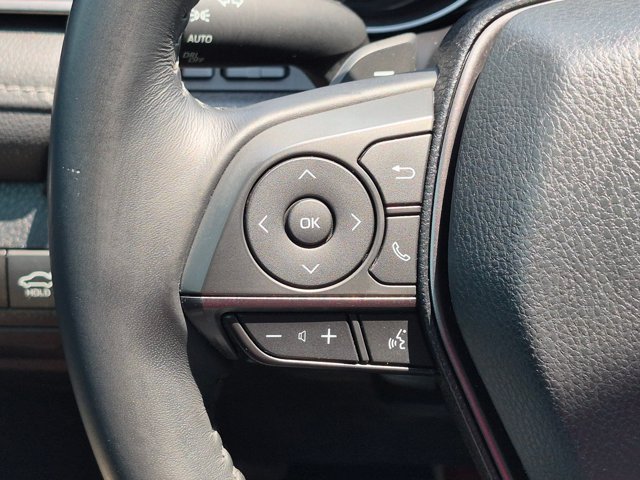 Used 2021 Toyota Camry SE w/ Convenience Package FWD image 19