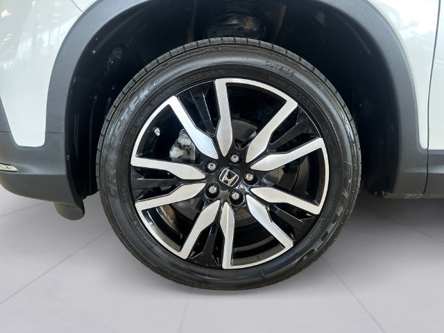 Used 2021 Honda Pilot Touring image 9
