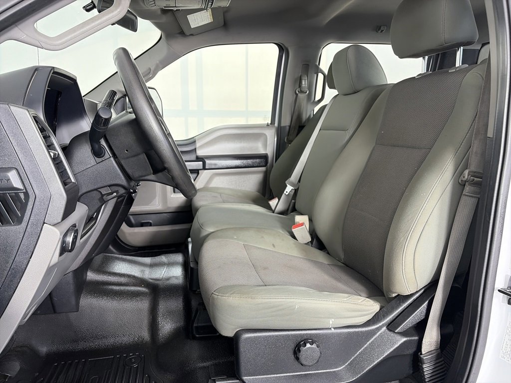 Certified 2019 Ford F450 XL w/ Power Equipment Group image 11