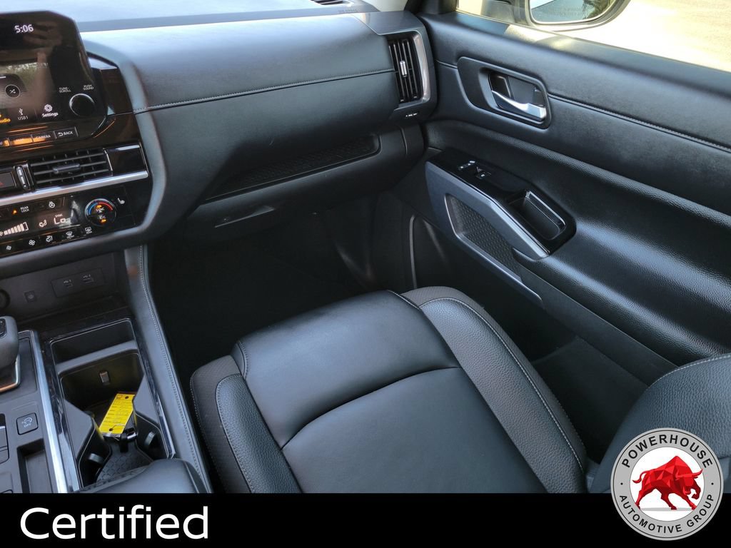 Used 2024 Nissan Pathfinder SL w/ SL Premium Package FWD image 20
