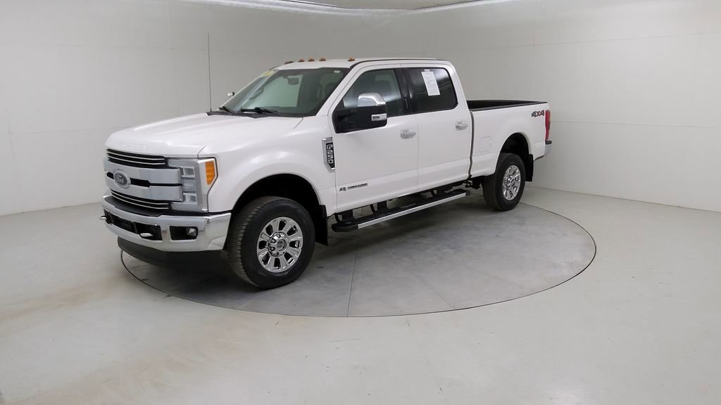 Certified 2018 Ford F250 Lariat w/ Chrome Package image 20