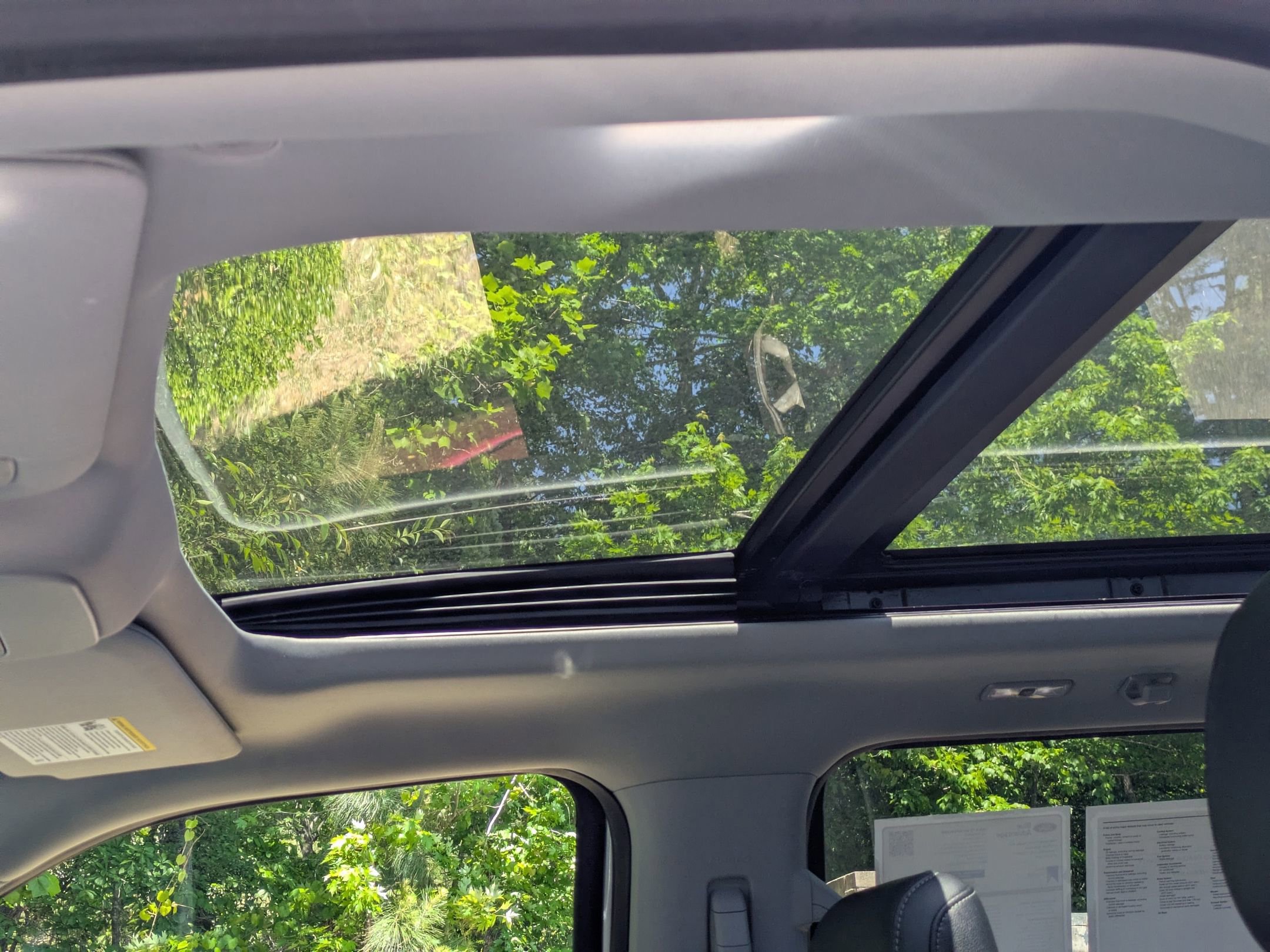 Certified 2022 Ford F150 Lariat w/ Max Trailer Tow Package AWD/4WD image 15