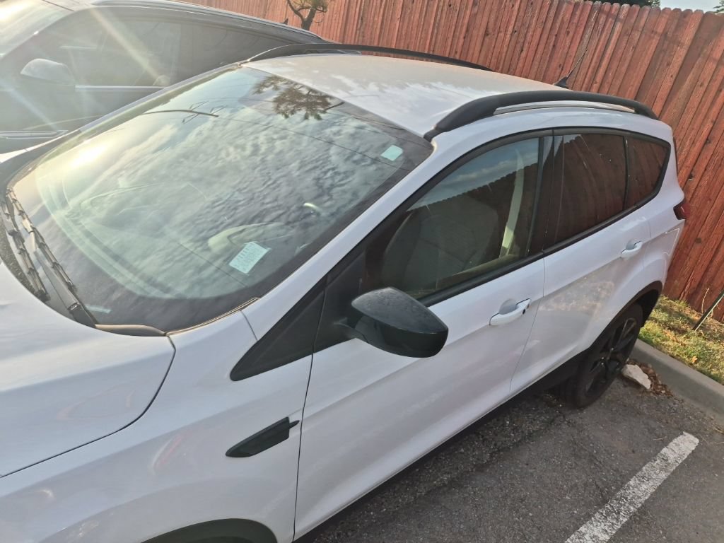 Certified 2019 Ford Escape SE FWD image 5
