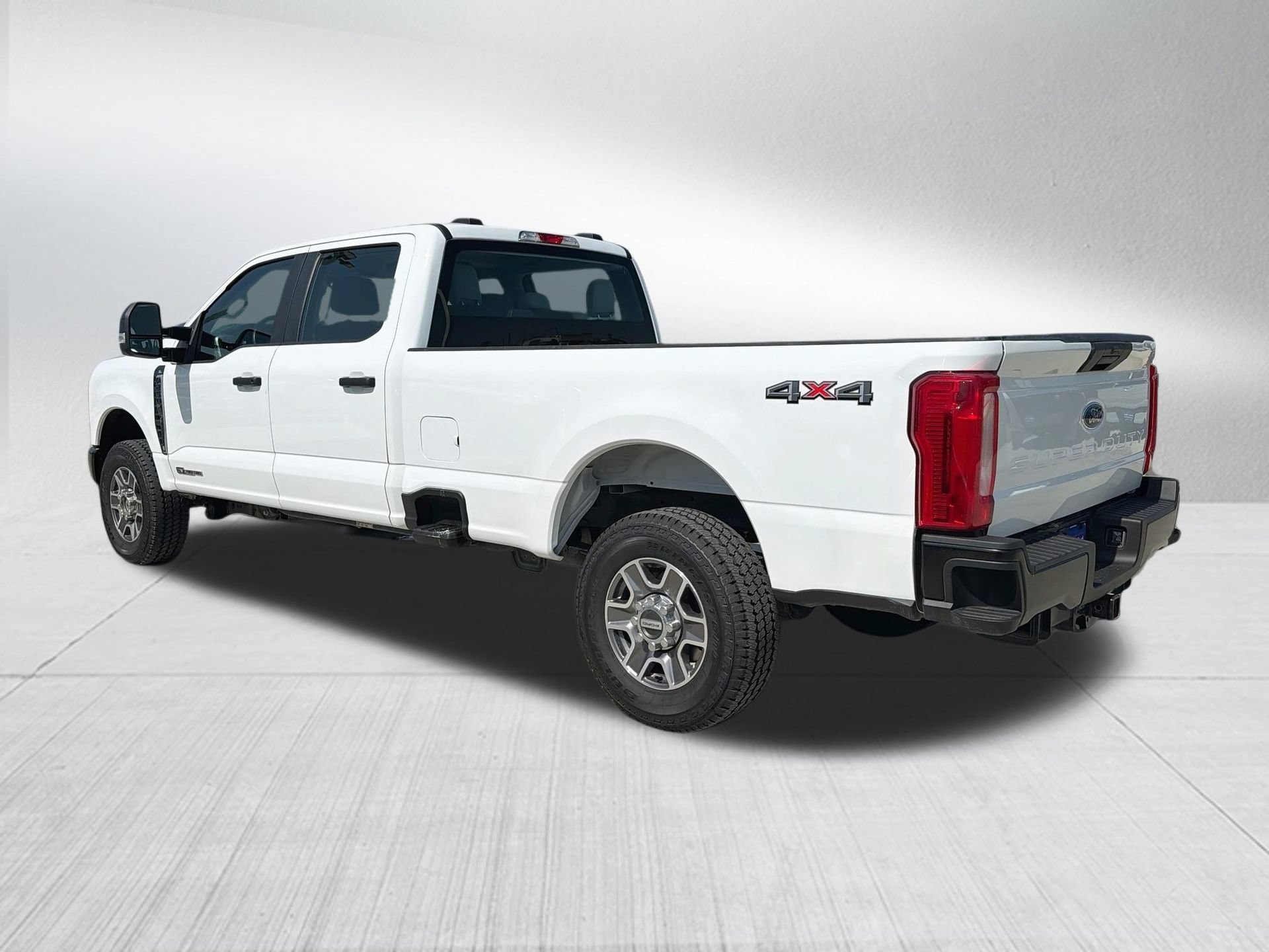 Certified 2024 Ford F250 XL w/ XL Driver Assist Package AWD/4WD image 9