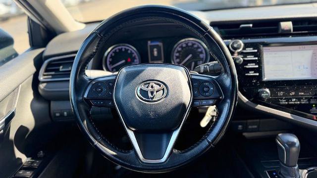 Used 2019 Toyota Camry SE w/ Carpet Mat Package FWD image 13