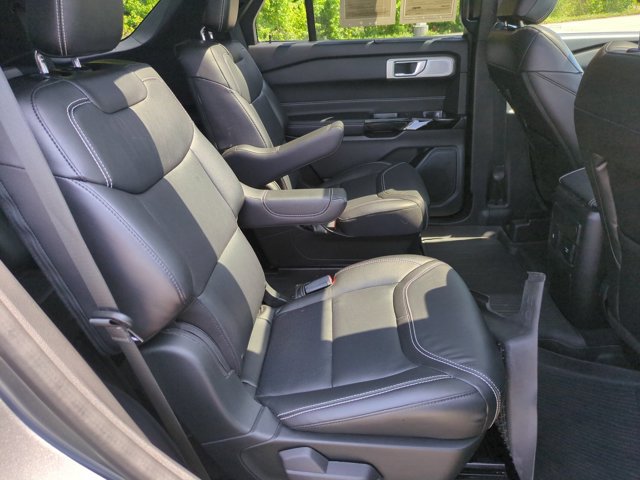 Certified 2022 Ford Explorer ST w/ Equipment Group 401A AWD/4WD image 35