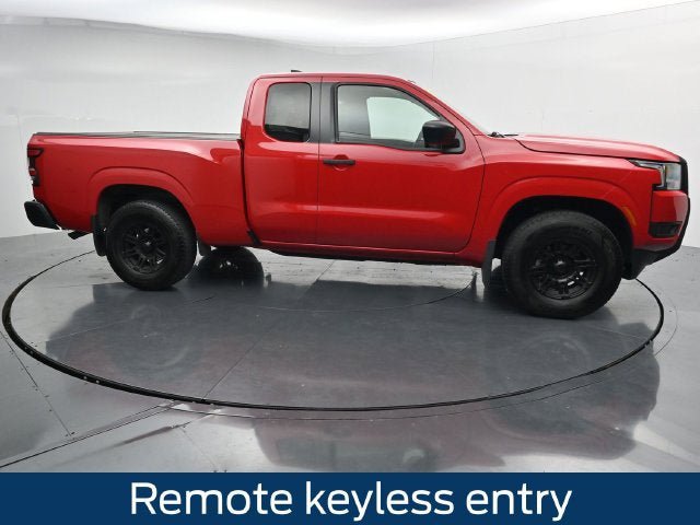 Used 2025 Nissan Frontier S RWD image 12