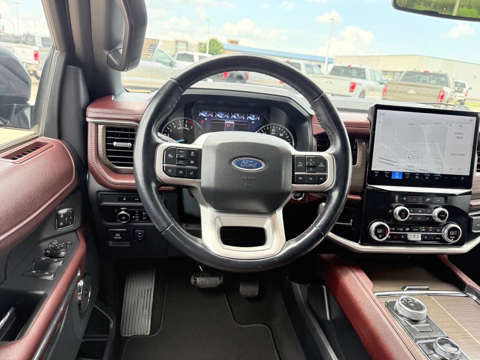 Certified 2024 Ford Expedition Max Limited AWD/4WD image 12