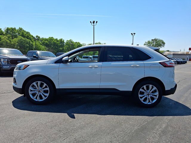 Certified 2024 Ford Edge Titanium w/ Equipment Group 301A AWD/4WD image 4