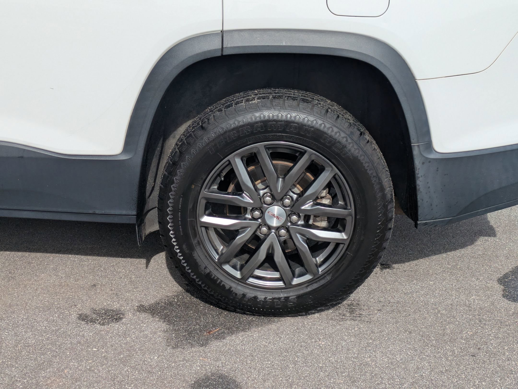 Used 2017 GMC Acadia SLT image 8