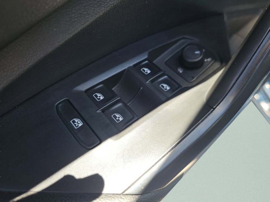 Used 2020 Volkswagen Jetta S w/ Driver Assistance Package FWD image 27