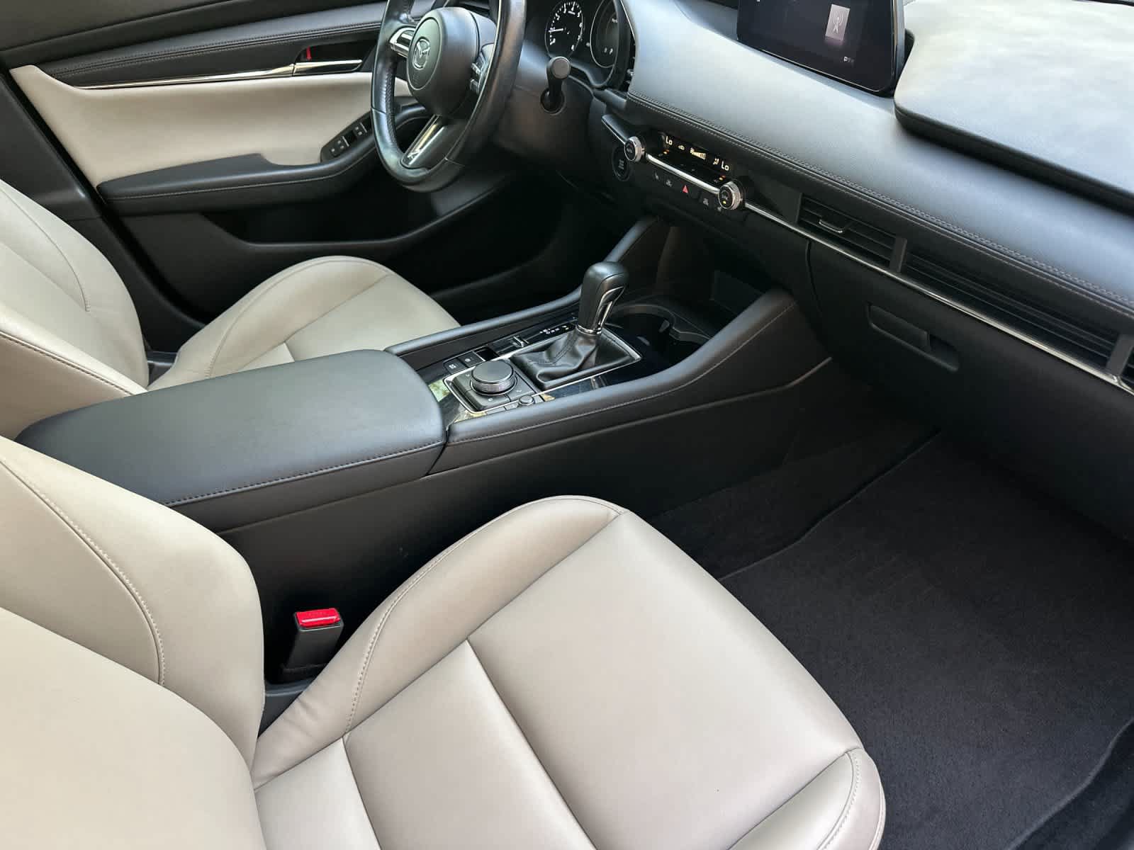Used 2023 MAZDA MAZDA3 s FWD image 15